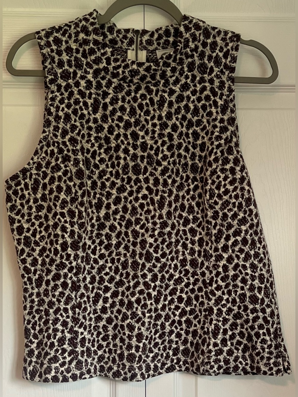 Anthropologie Akemi + Kin Leopard Print Sleeveless Mock Neck Top